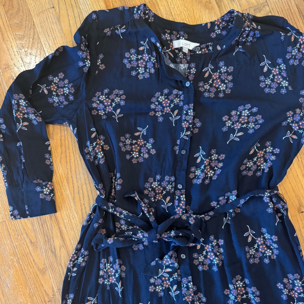 LOFT Navy Floral Long Sleeve Dress size xxl